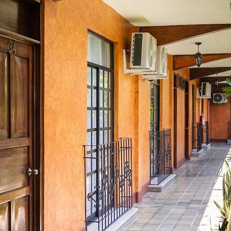 Hotel Fenix Tapachula Bagian luar foto